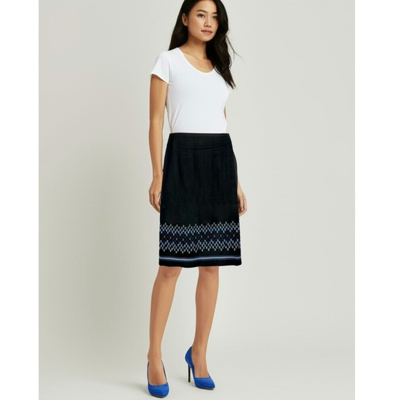 Ann Taylor LOFT Women’s Black Embroidered A Line Skirt Classic Professional Sz S - Picture 1 of 12